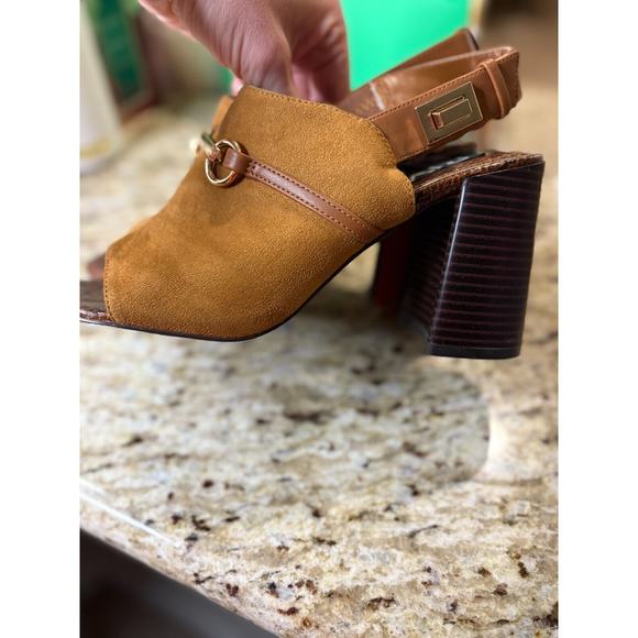 River Island patent chunky chelsea Open Toe boot in tan Slingback Size 5 - Picture 9 of 11